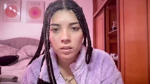 Snapshot of your_girl_of_dreams chatting on 01/04/25, 05:37 Natt online show from 01/04/25, 05:37