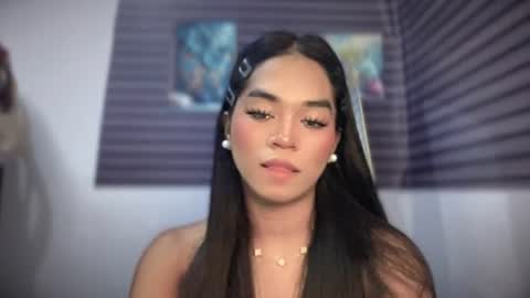 Snapshot of your_goddess_ayesha chatting on 06/18/26, 01:37 your_goddess_ayesha online show from 06/18/26, 01:37