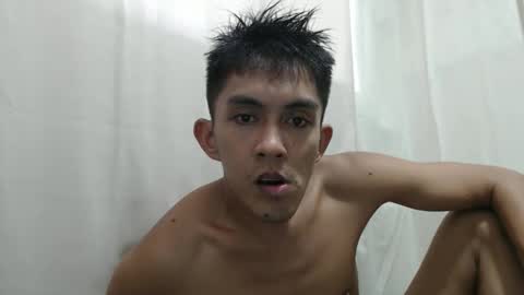 Snapshot of your_guy111 chatting on 05/31/26, 06:31 your_guy111 online show from 05/31/26, 06:31