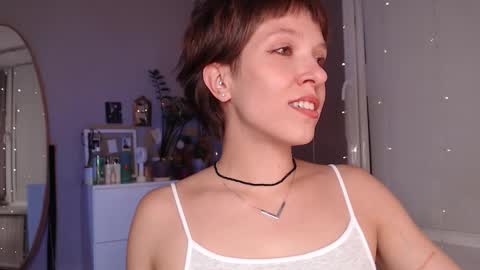 Alex and Kris long hair online show from 10/14/25, 08:31