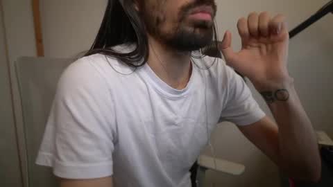 Snapshot of your_ice_cream chatting on 05/22/26, 03:28 Siebel. online show from 05/22/26, 03:28