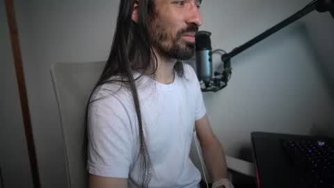 Snapshot of your_ice_cream chatting on 06/17/26, 12:46 Siebel. online show from 06/17/26, 12:46