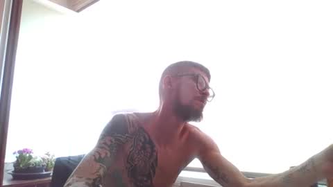 Snapshot of your_kingsex chatting on 04/04/26, 05:10 your_kingsex online show from 04/04/26, 05:10