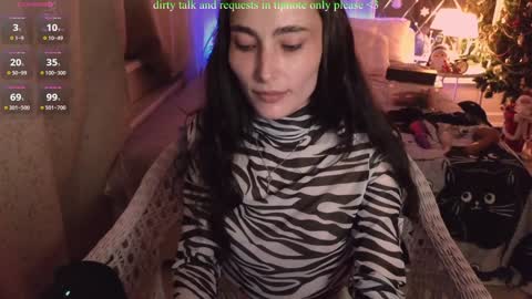Snapshot of your_lazy_kitty chatting on 12/22/24, 05:10 Karina online show from 12/22/24, 05:10
