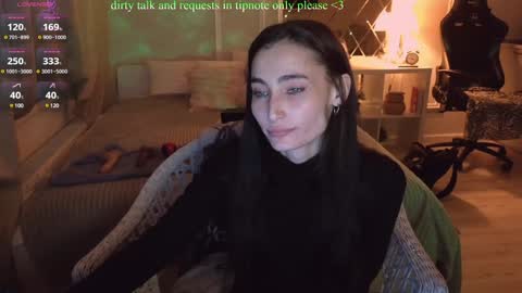 Snapshot of your_lazy_kitty chatting on 02/02/25, 06:31 Karina online show from 02/02/25, 06:31