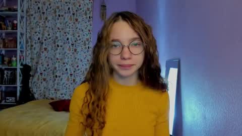 Leslie online show from 11/21/25, 01:32