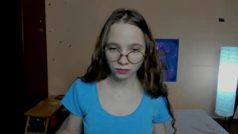 Leslie online show from 03/24/26, 09:09