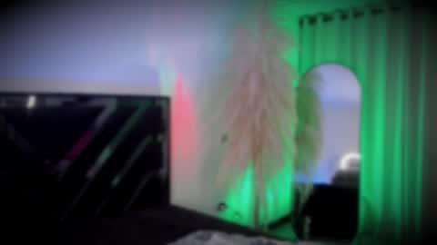 Cami independent model online show from 01/07/26, 06:16