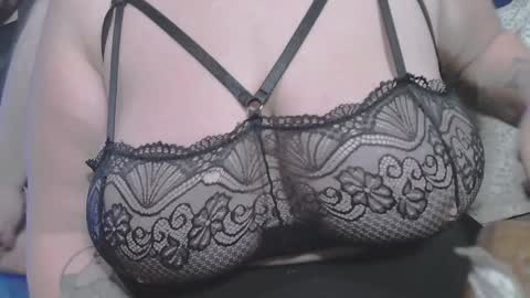 Snapshot of your_love_daddy chatting on 01/30/25, 08:42 your_love_daddy online show from 01/30/25, 08:42