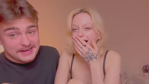 your_molly_mark online show from 10/18/25, 04:52