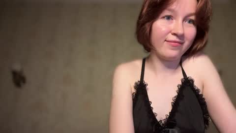 Snapshot of your_moonlight_ chatting on 05/07/26, 03:17 Mia online show from 05/07/26, 03:17
