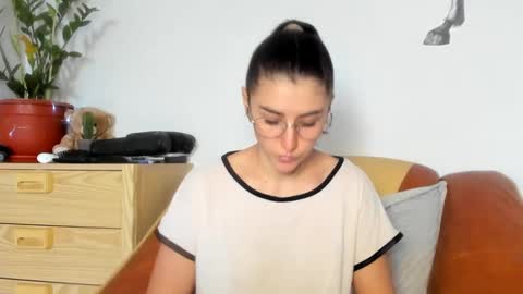 Snapshot of your_mouse23 chatting on 02/18/25, 12:39 Andrea Your sweet farmer girl online show from 02/18/25, 12:39