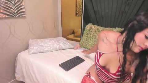 Evelin  online show from 11/21/25, 02:21