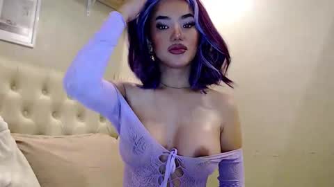 Lena online show from 04/25/26, 07:22