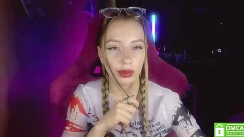 Alice  online show from 02/11/25, 03:50