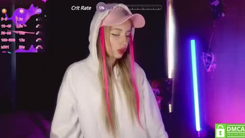 Alice  online show from 02/18/25, 03:31