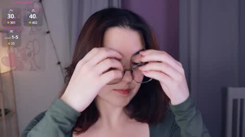 Luna online show from 12/29/24, 01:49