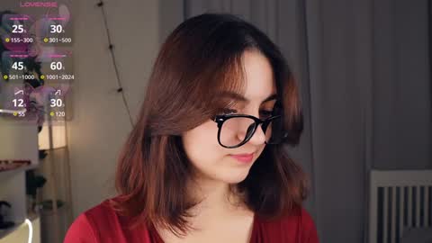 Luna online show from 01/10/25, 07:04