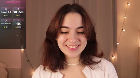 Luna online show from 02/04/25, 07:07