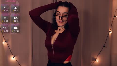 Luna online show from 02/08/25, 10:18