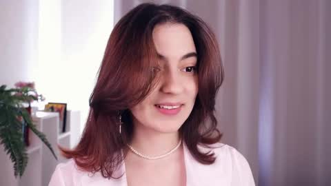 Luna online show from 02/25/25, 07:20