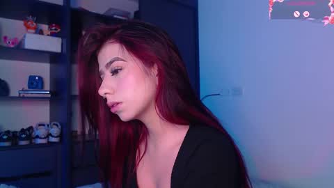 Snapshot of your_rosalie chatting on 11/12/25, 03:40 your_rosalie online show from 11/12/25, 03:40