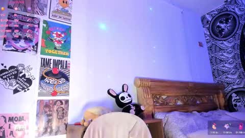 Daniela  Help me reach 100 likes online show from 10/03/25, 12:18