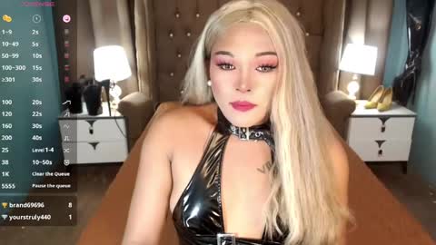 Snapshot of your_sex_addiction_69 chatting on 05/01/26, 01:10 Casie online show from 05/01/26, 01:10