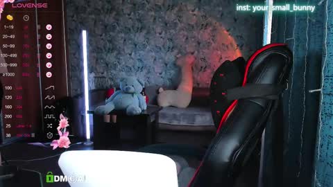 Molly online show from 09/12/25, 03:50