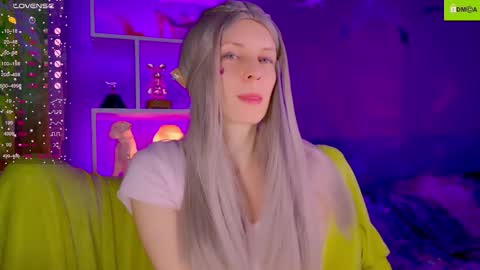 Snapshot of your_spring chatting on 12/03/25, 11:47 your_spring online show from 12/03/25, 11:47