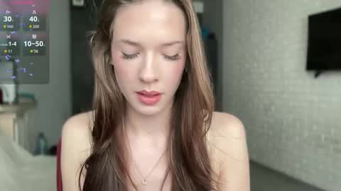 Snapshot of your_sweet_angel_ chatting on 05/29/26, 10:57 Mia online show from 05/29/26, 10:57