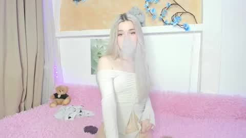 Snapshot of your_tender_doll chatting on 01/14/26, 05:29 Alice online show from 01/14/26, 05:29