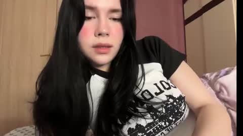 Snapshot of your_tender_doll chatting on 07/02/26, 01:49 Alice online show from 07/02/26, 01:49