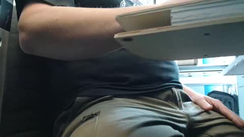 your_tipie online show from 11/17/25, 09:48