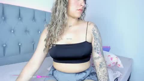 Snapshot of your_traviesa chatting on 09/27/25, 08:36 Melina online show from 09/27/25, 08:36