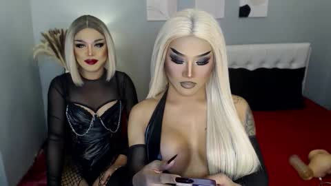 TRICXIEBELLE online show from 09/14/25, 10:58