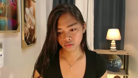 Snapshot of yourangelofsex chatting on 01/19/26, 08:18 yourangelofsex online show from 01/19/26, 08:18