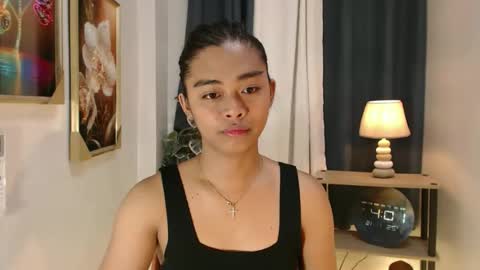 Snapshot of yourangelofsex chatting on 02/01/26, 08:02 yourangelofsex online show from 02/01/26, 08:02