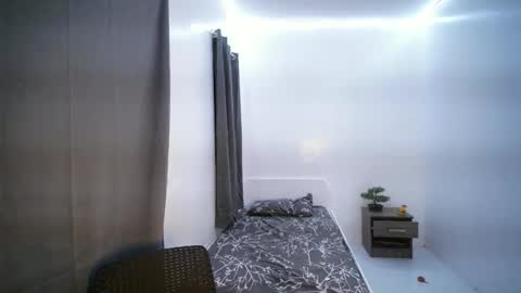 Snapshot of yourasian_blackbarbie chatting on 01/27/25, 11:54 blackbarbie online show from 01/27/25, 11:54