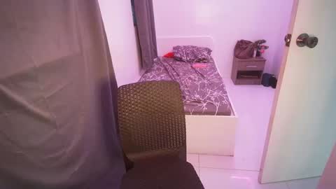 Snapshot of yourasian_blackbarbie chatting on 02/01/25, 08:50 blackbarbie online show from 02/01/25, 08:50