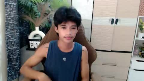 yourasian_eric online show from 02/15/26, 04:25