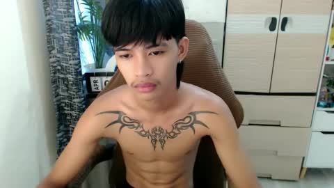 yourasian_eric online show from 04/07/26, 05:19