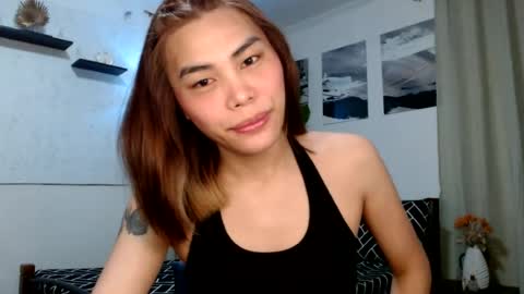 Snapshot of yourasianbigcock chatting on 07/23/26, 04:32 LEXI online show from 07/23/26, 04:32