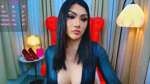Snapshot of yourasiangoddess69 chatting on 06/11/26, 11:41 Goddess online show from 06/11/26, 11:41