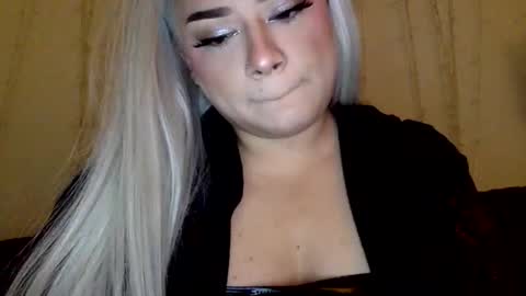 Snapshot of yourbabya chatting on 12/28/24, 10:58 Alexandria online show from 12/28/24, 10:58