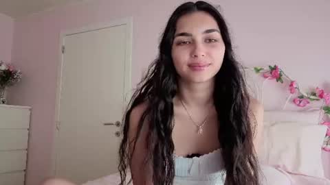 Snapshot of yourbella37 chatting on 06/28/26, 04:35 yourbella37 online show from 06/28/26, 04:35