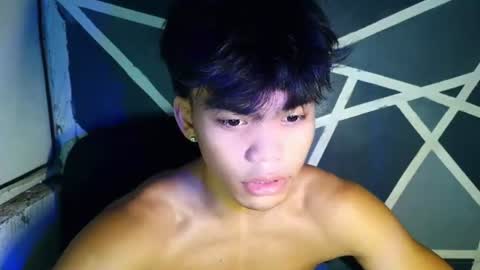 Snapshot of yourboycumrain chatting on 07/05/26, 10:28 rainy online show from 07/05/26, 10:28