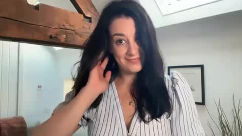Cassie online show from 05/08/26, 08:30