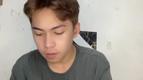 Snapshot of yourcummer_april chatting on 06/04/26, 07:03 April online show from 06/04/26, 07:03