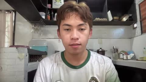 Snapshot of yourcummer_april chatting on 06/14/26, 11:29 April online show from 06/14/26, 11:29